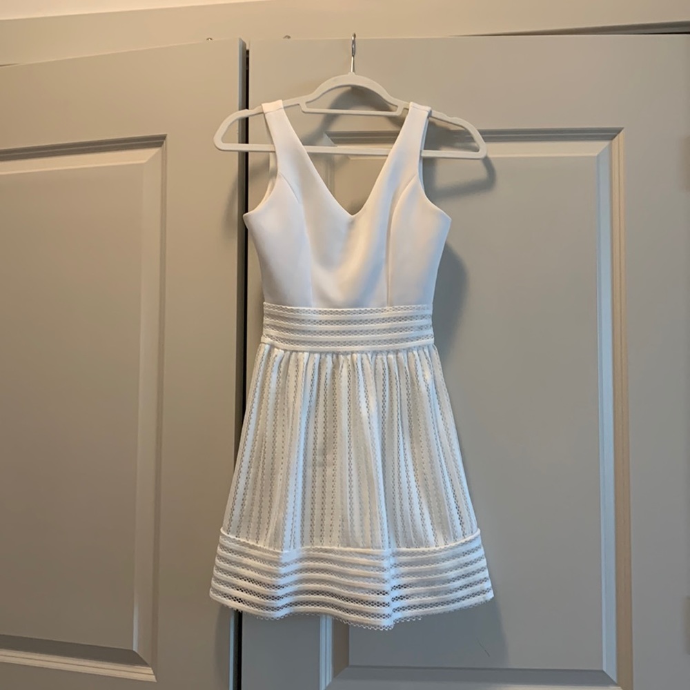 Gianni Bini White dress